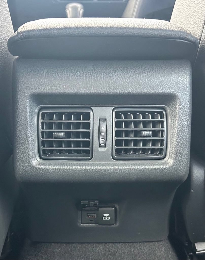 Certified 2025 Toyota Camry XLE FWD image 17