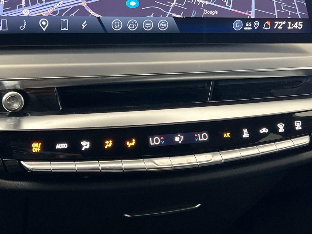 New 2026 Cadillac Lyriq V image 21