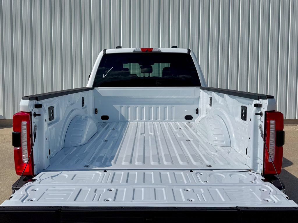 New 2026 Ford F250 Lariat w/ Chrome Package AWD/4WD image 16