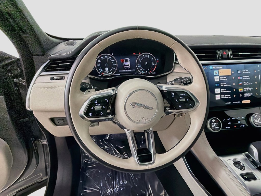 Used 2026 Jaguar F-PACE R-Dynamic S AWD/4WD image 11