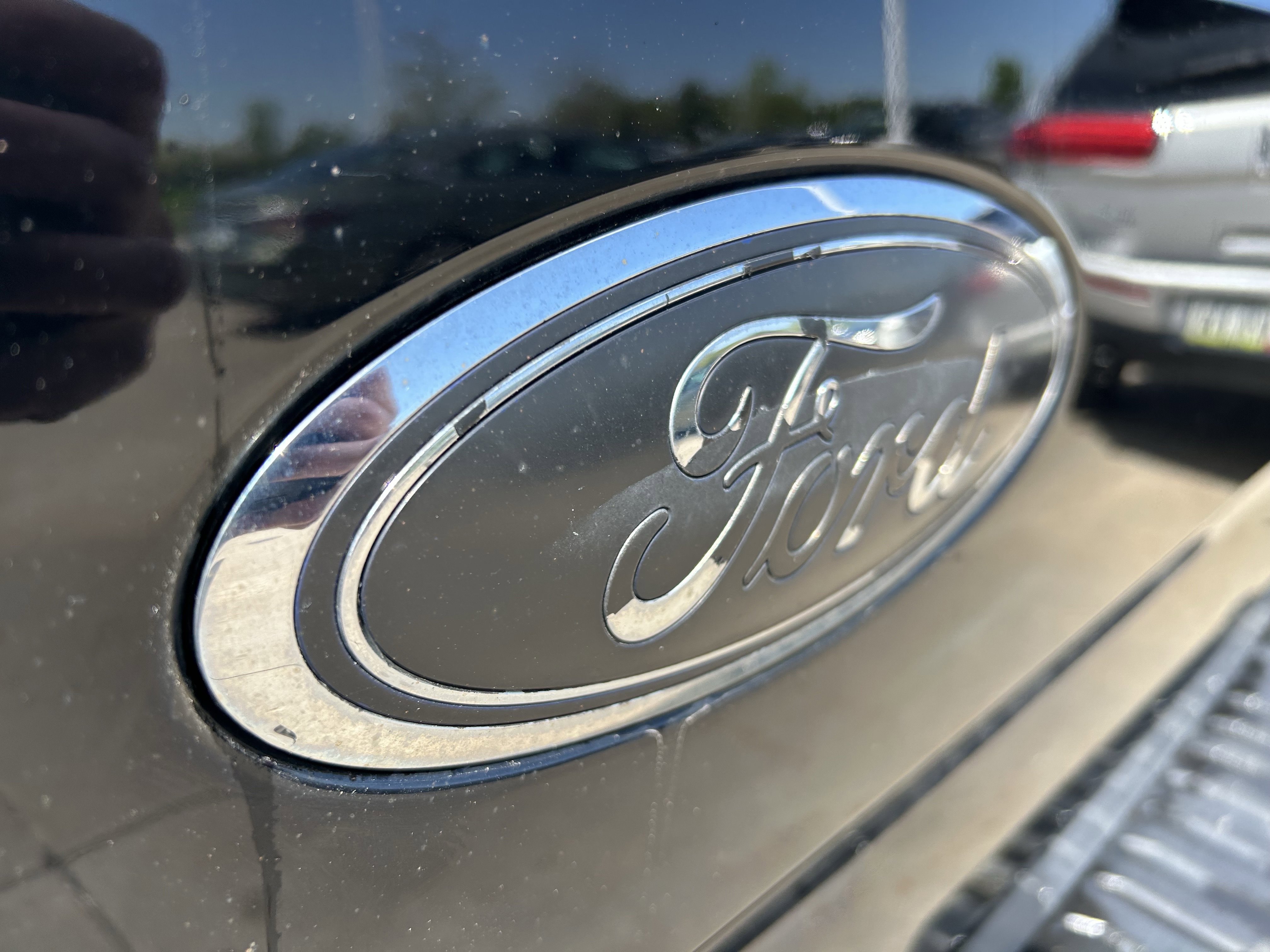 Used 2017 Ford F150 XLT w/ Equipment Group 302A Luxury RWD image 7