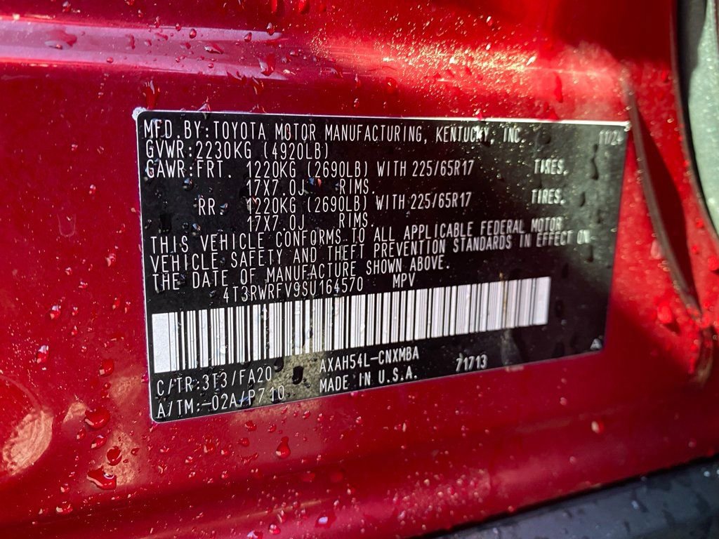 Used 2025 Toyota RAV4 XLE AWD/4WD image 21