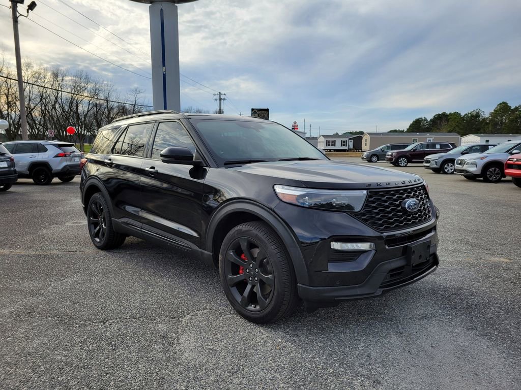 Used 2022 Ford Explorer ST w/ Equipment Group 401A image 7