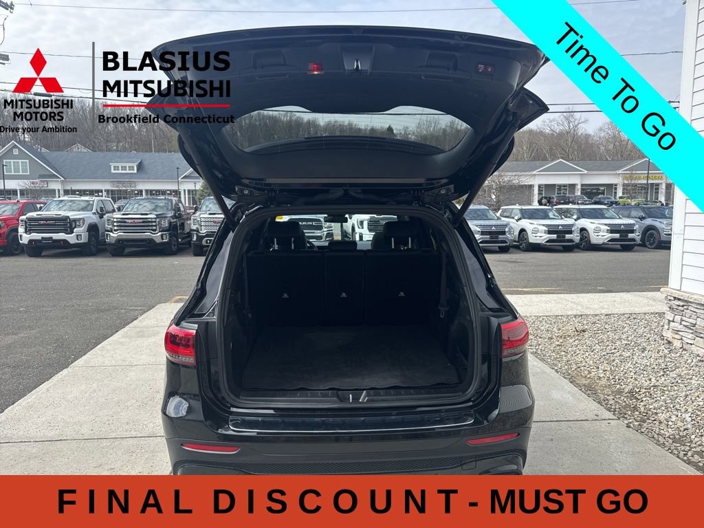 Used 2021 Mercedes-Benz GLB 250 4MATIC w/ AMG Line image 14