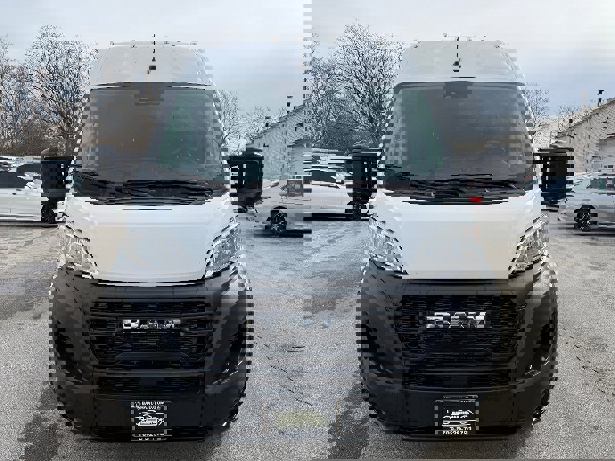 Used 2023 RAM ProMaster 2500 image 3
