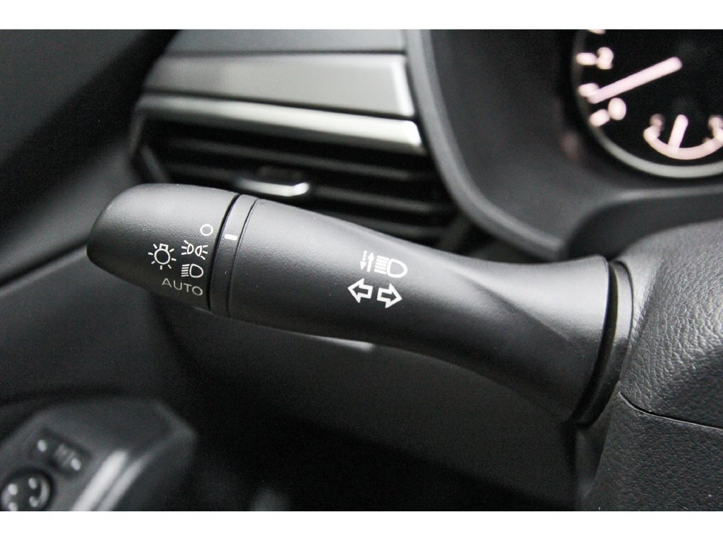 New 2026 Nissan Altima 2.5 SR FWD image 17