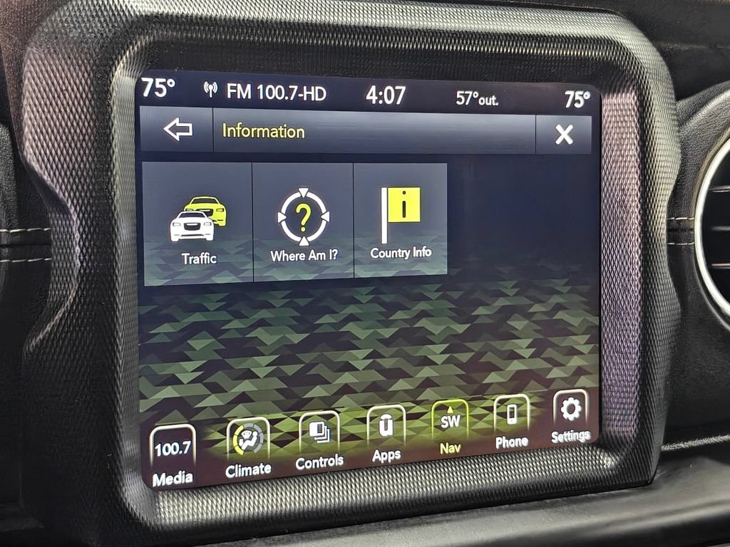 Used 2022 Jeep Gladiator Overland w/ Popular Equipment Package AWD/4WD image 36