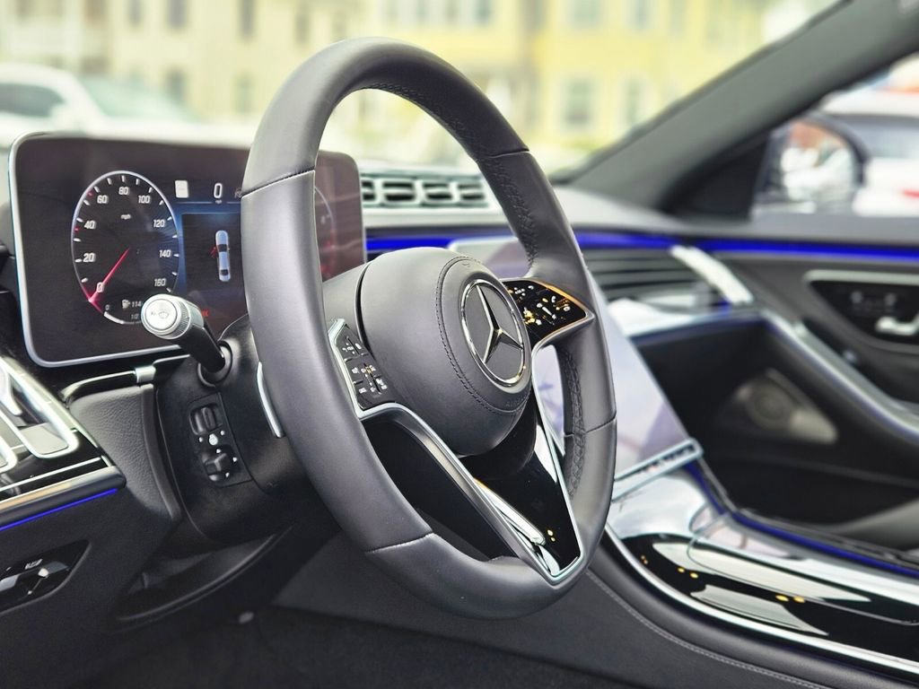 Certified 2023 Mercedes-Benz S 500 4MATIC image 16