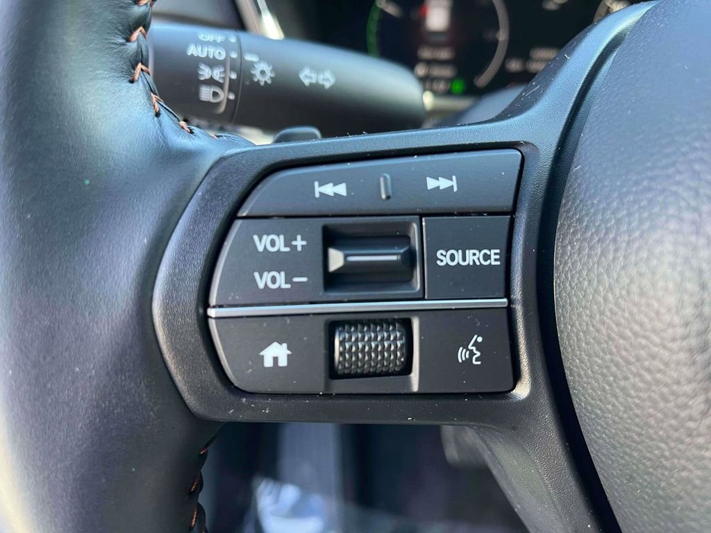 Used 2024 Honda CR-V Sport image 17