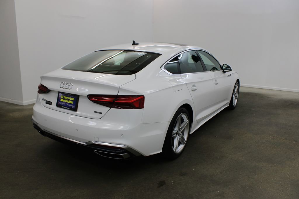 Certified 2022 Audi A5 2.0T Premium w/ Convenience Package image 4