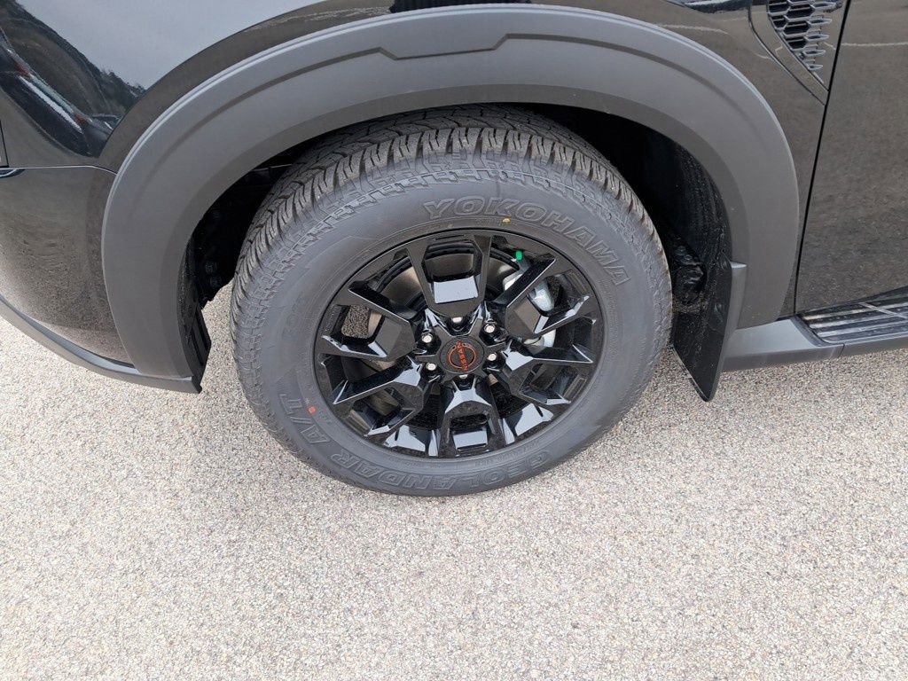 New 2025 Nissan Armada PRO-4X image 28