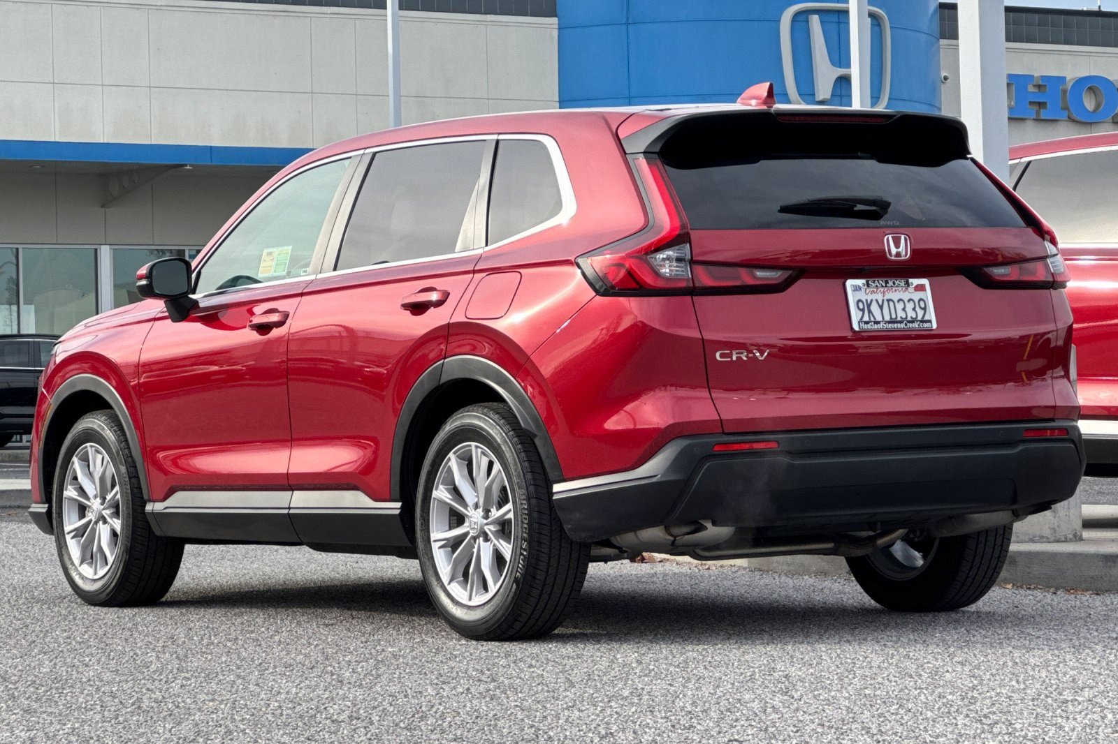 Used 2024 Honda CR-V EX-L image 3