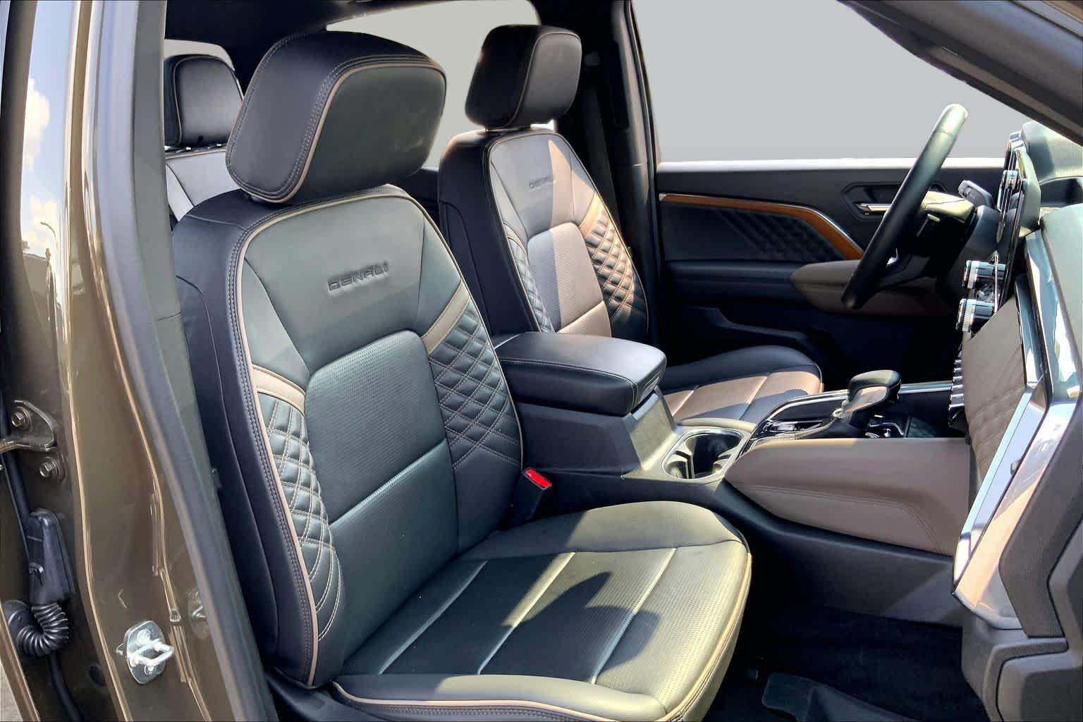 Certified 2023 GMC Canyon Denali AWD/4WD image 8