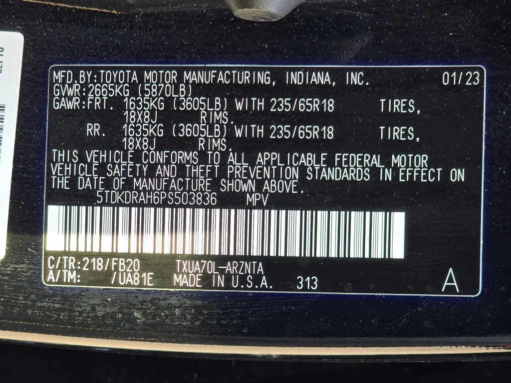 Used 2023 Toyota Highlander LE FWD image 22