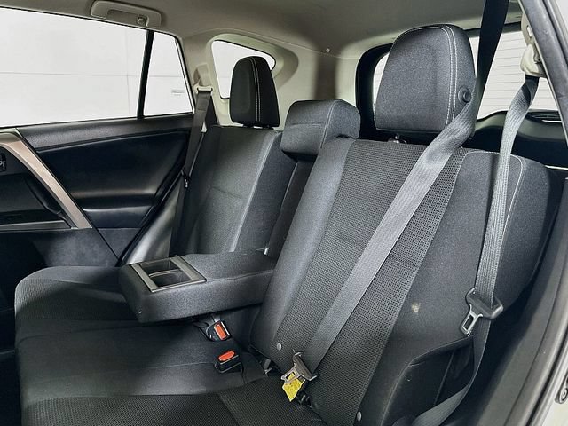 Used 2018 Toyota RAV4 XLE w/ Plus Extra Value Package AWD/4WD image 22
