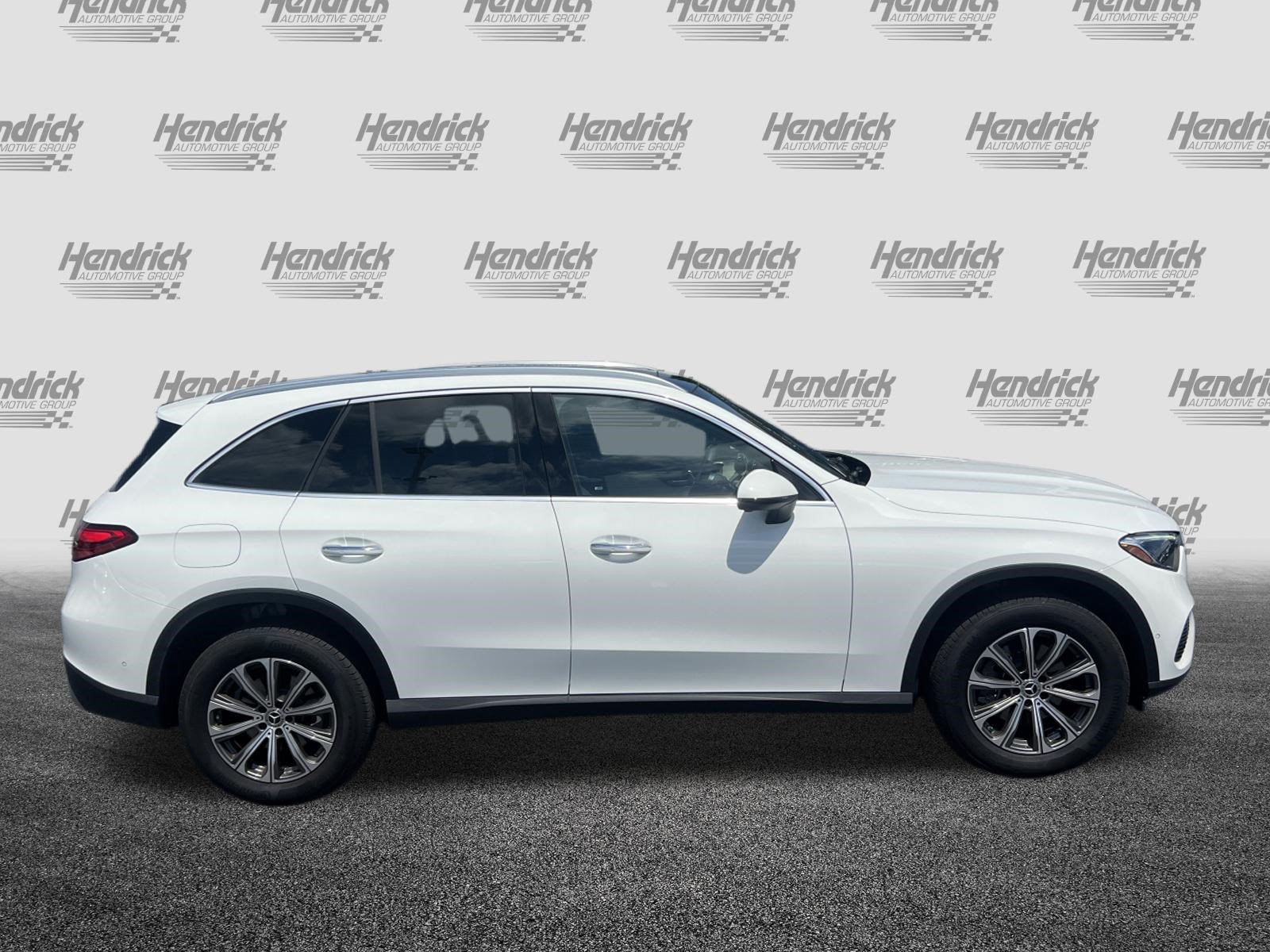 Certified 2025 Mercedes-Benz GLC 300 4MATIC image 11