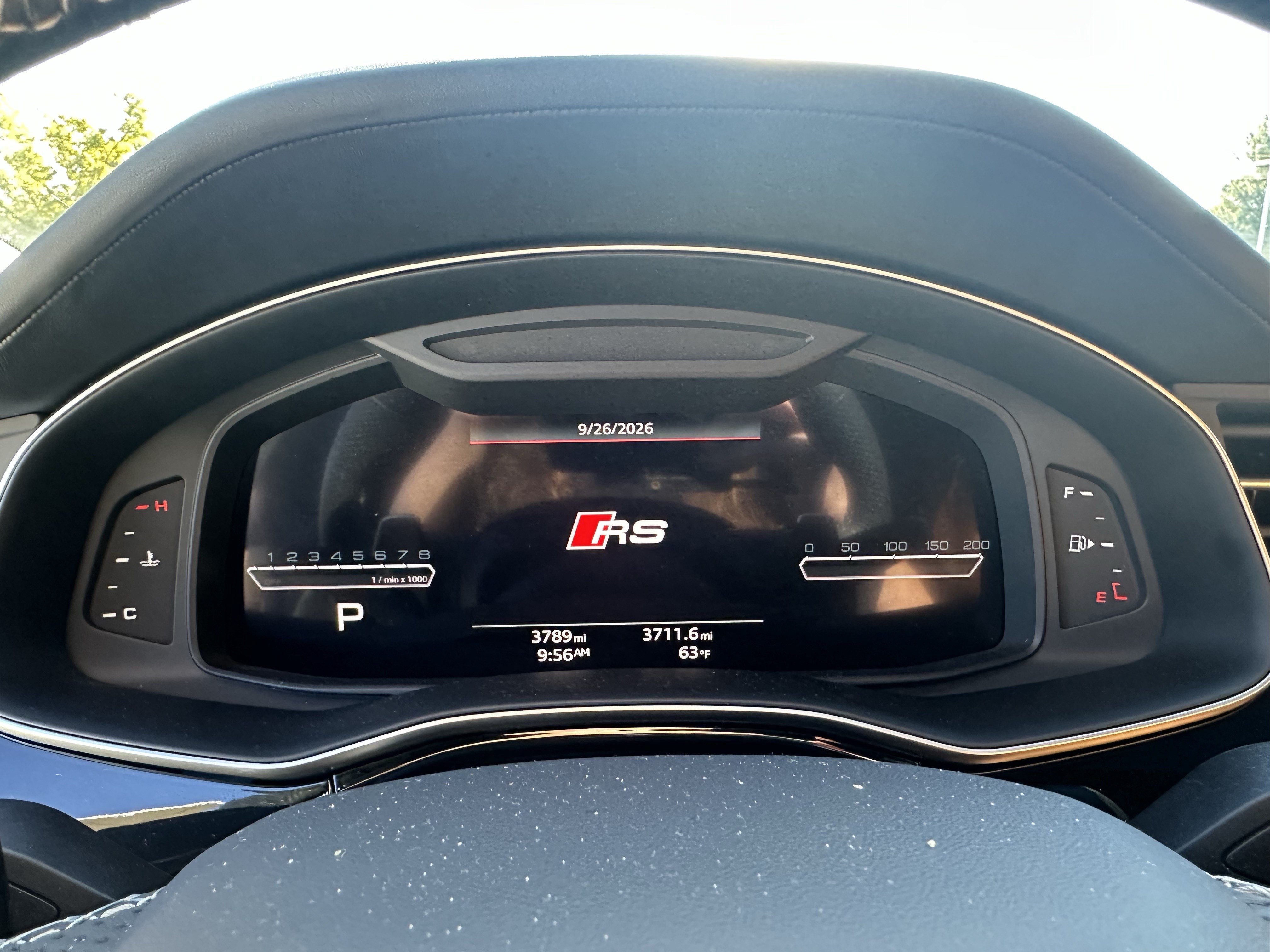 Used 2025 Audi RS Q8 performance AWD/4WD image 21