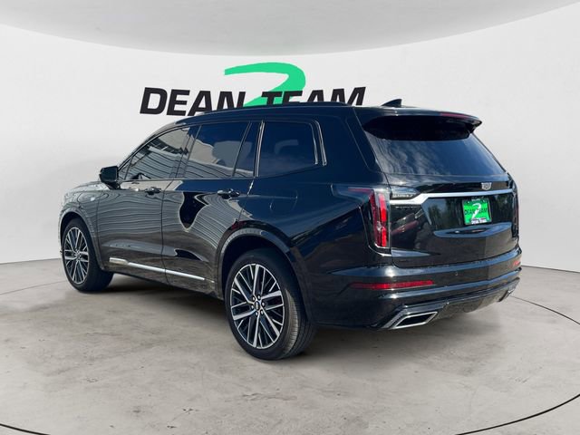 Used 2023 Cadillac XT6 Sport w/ Technology Package image 6