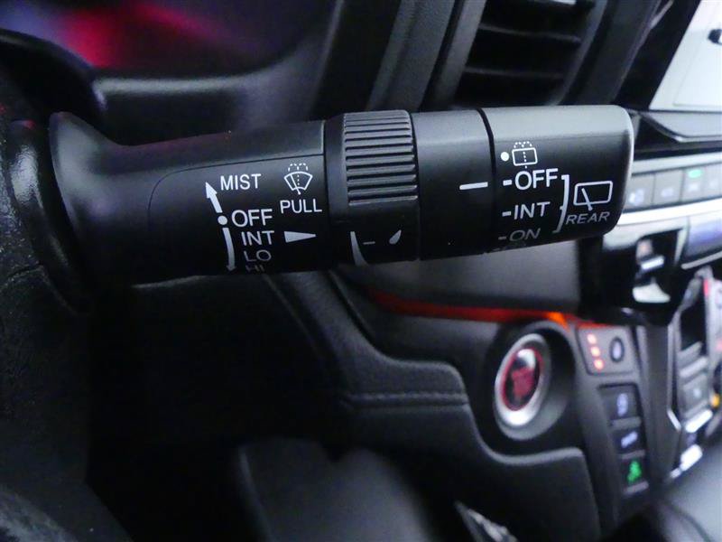 Used 2025 Honda Odyssey Sport-L image 18