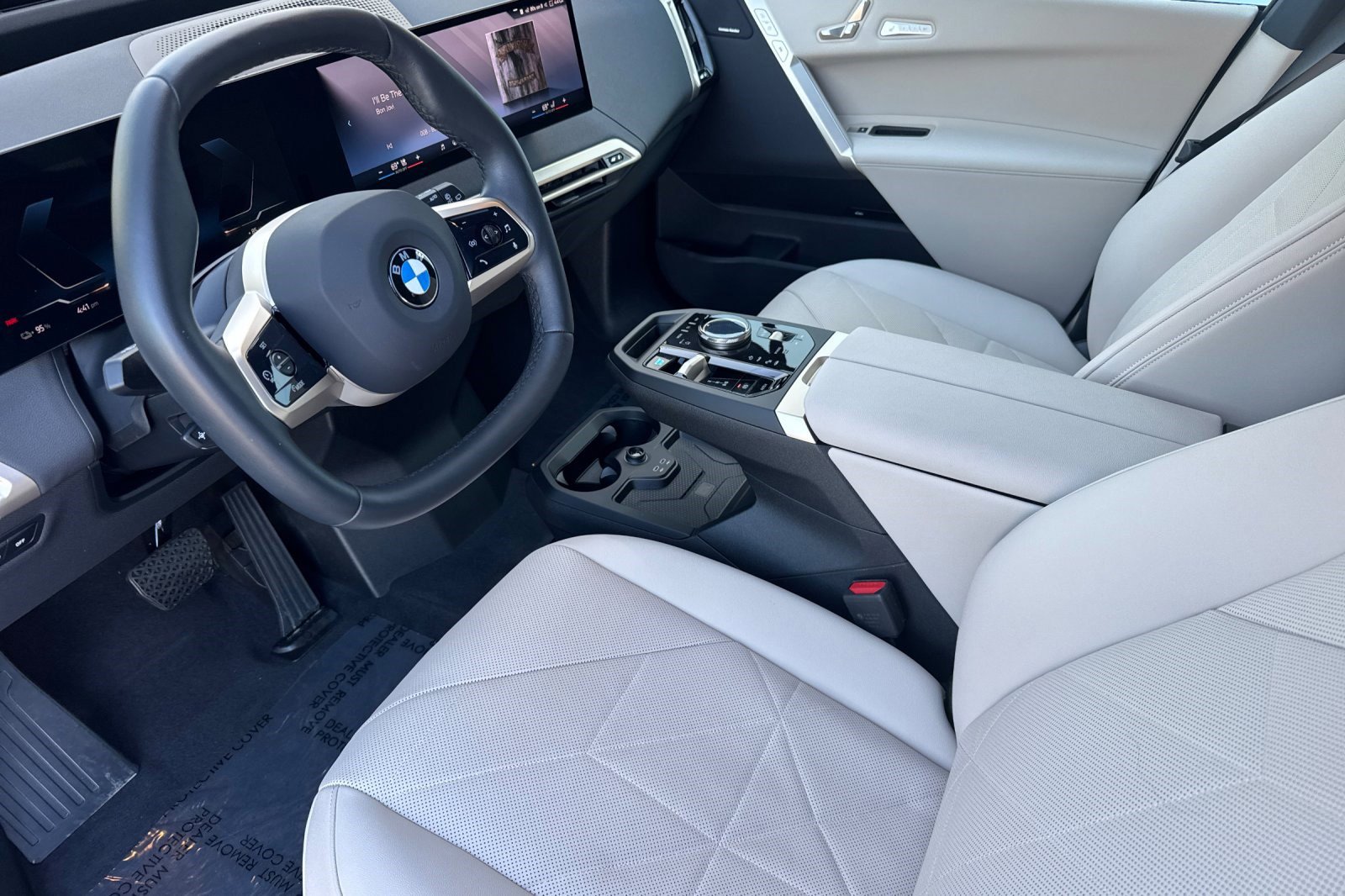 Used 2026 BMW iX xDrive45 AWD/4WD image 11