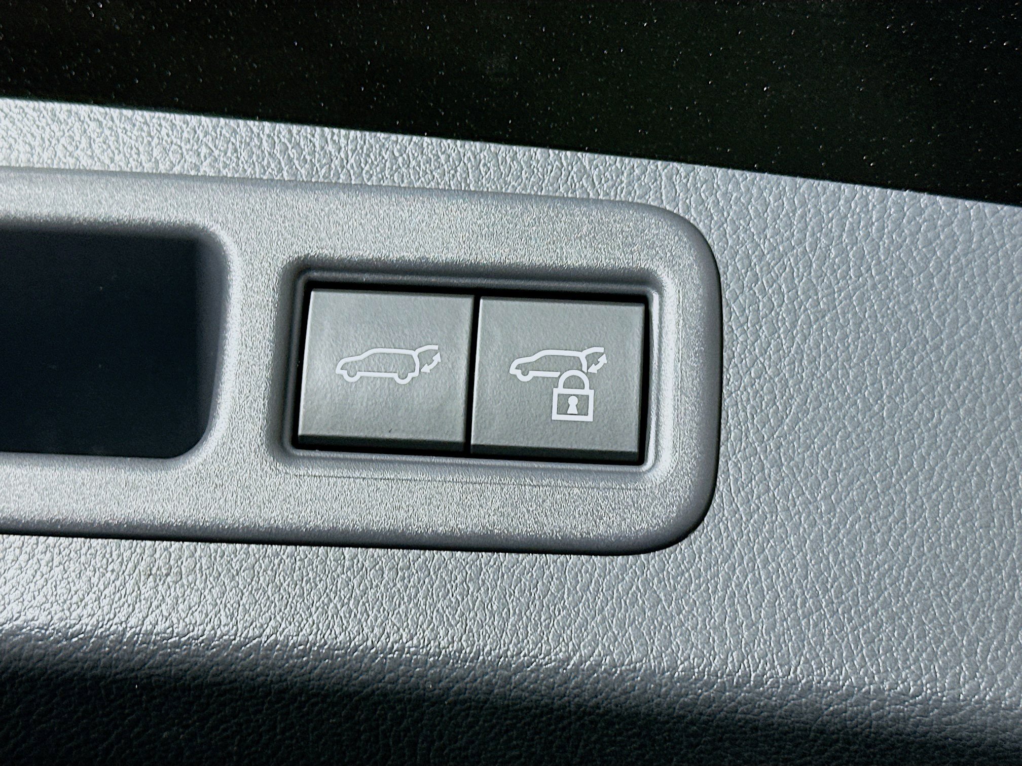 Used 2024 Lexus RX 350 Premium w/ Accessory Package (Z1) FWD image 30