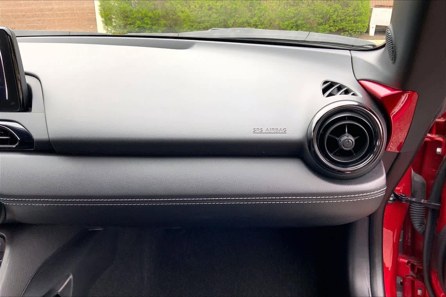 Used 2023 MAZDA MX-5 Miata Club w/ Weather Package image 19