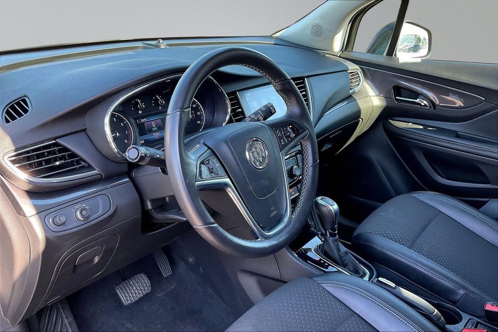 Used 2020 Buick Encore Preferred w/ Safety Package image 14