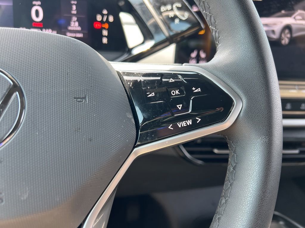 Used 2023 Volkswagen ID.4 Pro S image 17