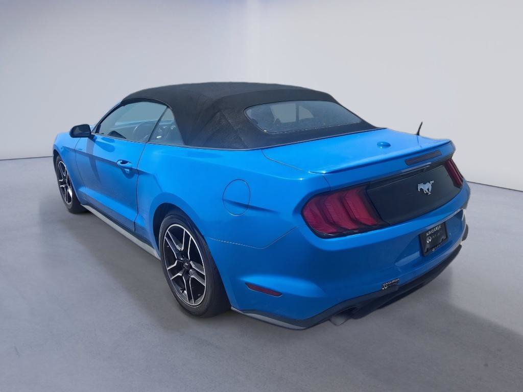 Used 2023 Ford Mustang Premium RWD image 3
