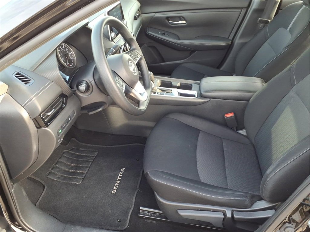 Used 2024 Nissan Sentra SV image 14