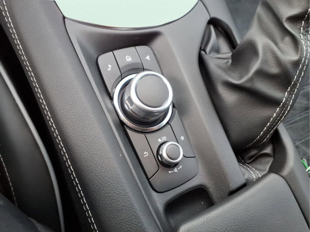 Used 2024 MAZDA MX-5 Miata RF Club w/ Weather Package image 22