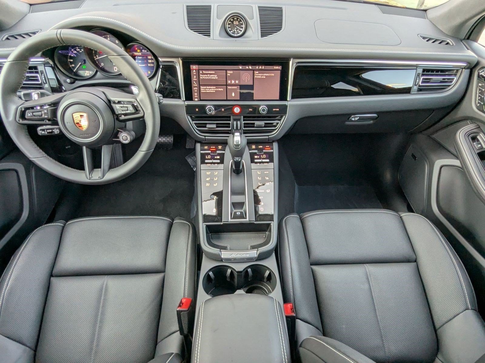 Certified 2026 Porsche Macan Turbo AWD/4WD image 22
