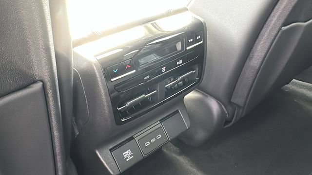 New 2026 Acura MDX SH-AWD image 25
