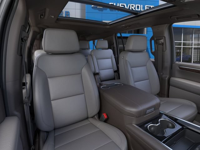 New 2026 Chevrolet Suburban LT w/ Comfort Package RWD image 16