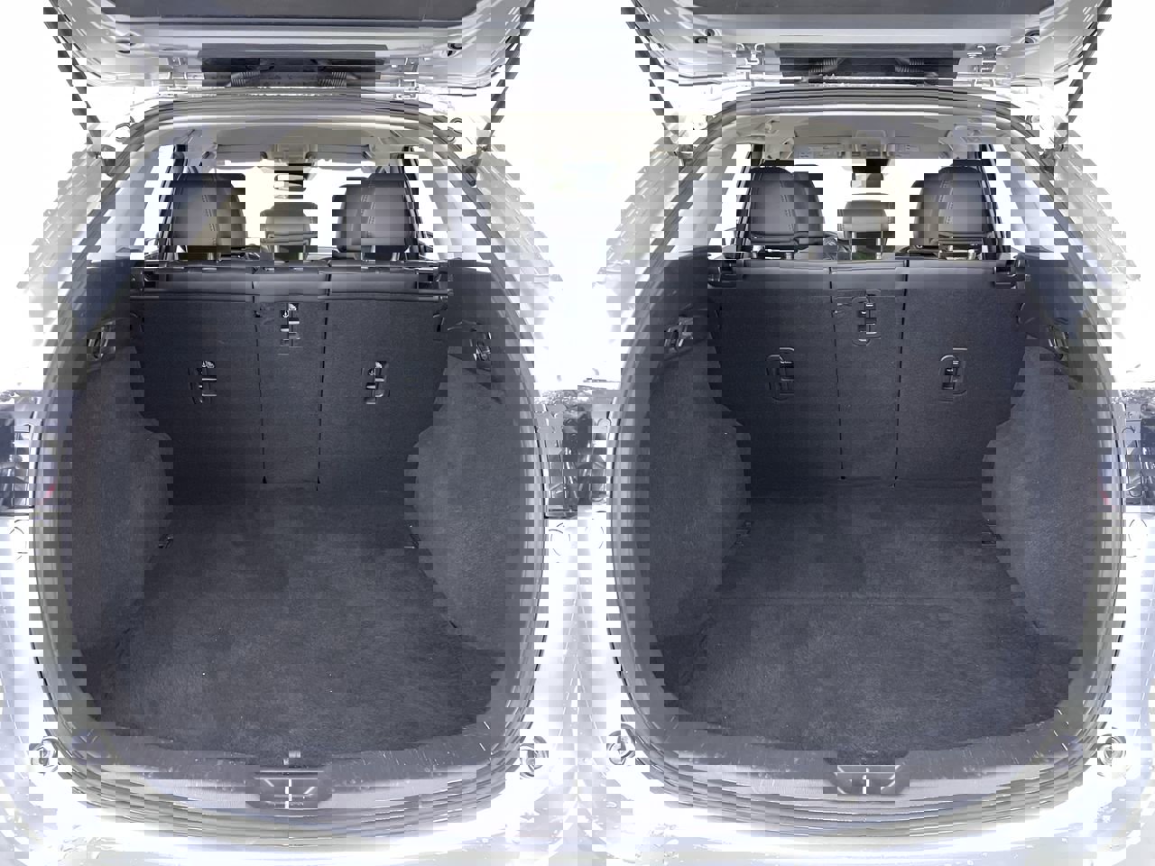 Used 2021 MAZDA CX-5 Touring image 22