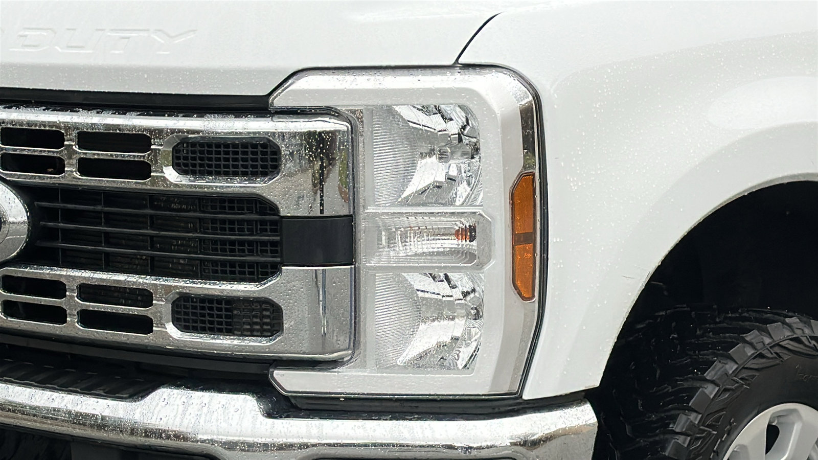 Used 2024 Ford F250 XLT image 4