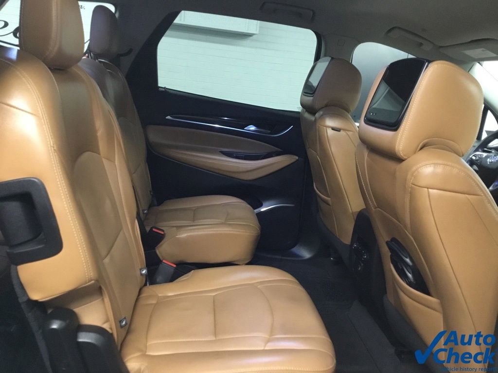 Used 2018 Buick Enclave Essence image 34