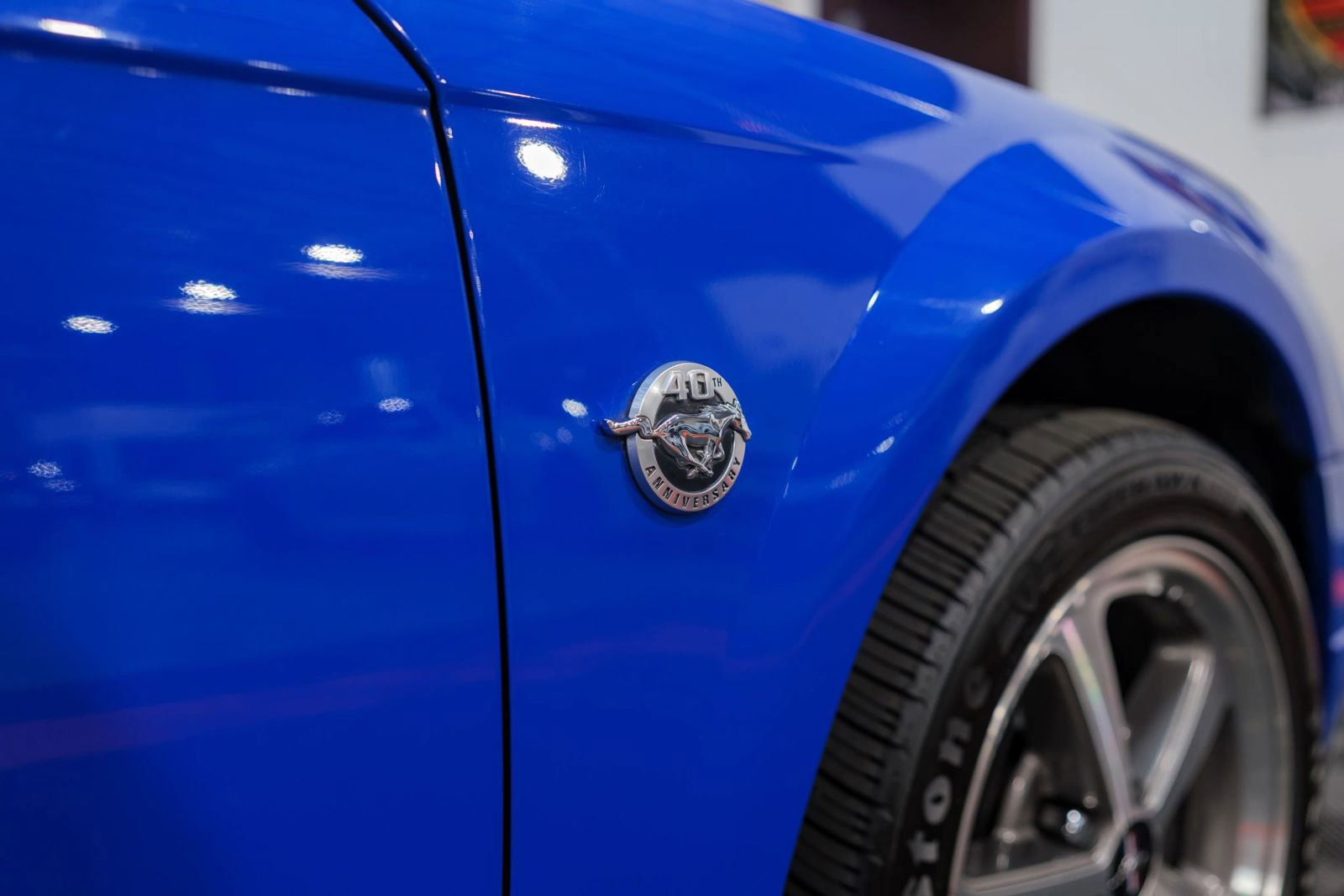 Used 2004 Ford Mustang Mach 1 RWD image 15