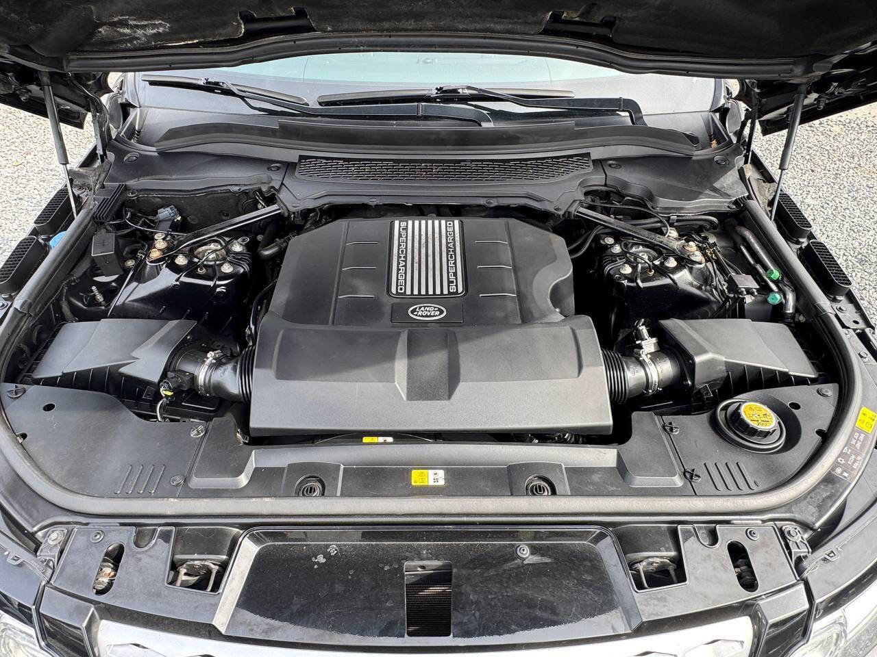 Used 2015 Land Rover Range Rover Sport HSE image 27