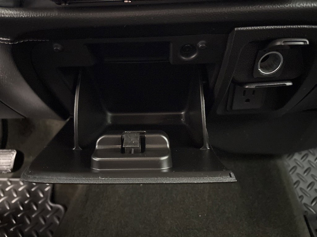 Used 2015 Chevrolet Silverado 2500 LTZ w/ Z71 Package, Off-Road image 22