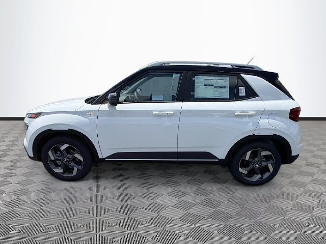 New 2026 Hyundai Venue SEL FWD image 4