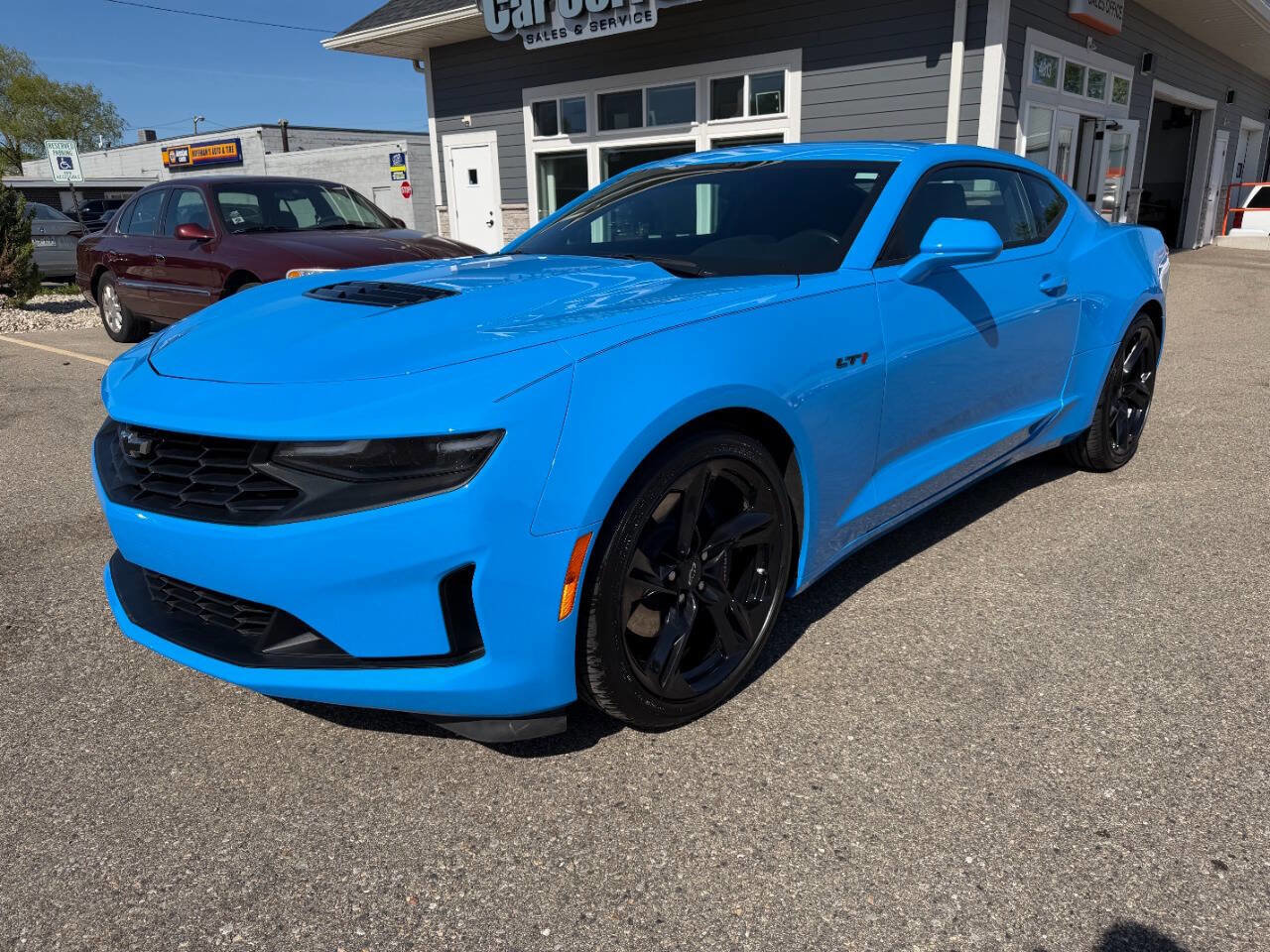 Used 2022 Chevrolet Camaro LT w/ Technology Package RWD image 1