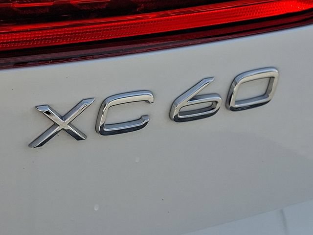 Certified 2024 Volvo XC60 T8 Core w/ Climate Package AWD/4WD image 30