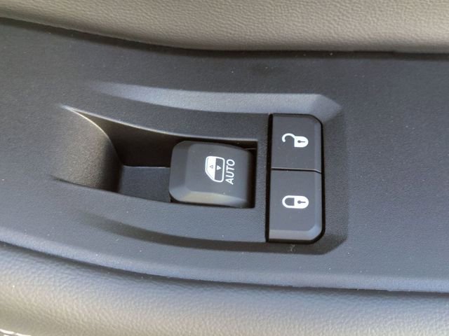 New 2025 Jeep Grand Cherokee Laredo RWD image 43