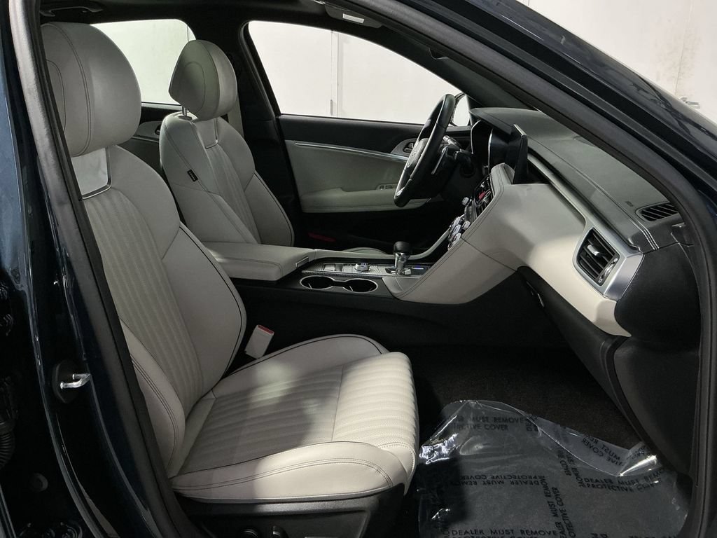 Used 2023 Genesis G70 3.3T w/ Sport Advanced Package AWD/4WD image 27