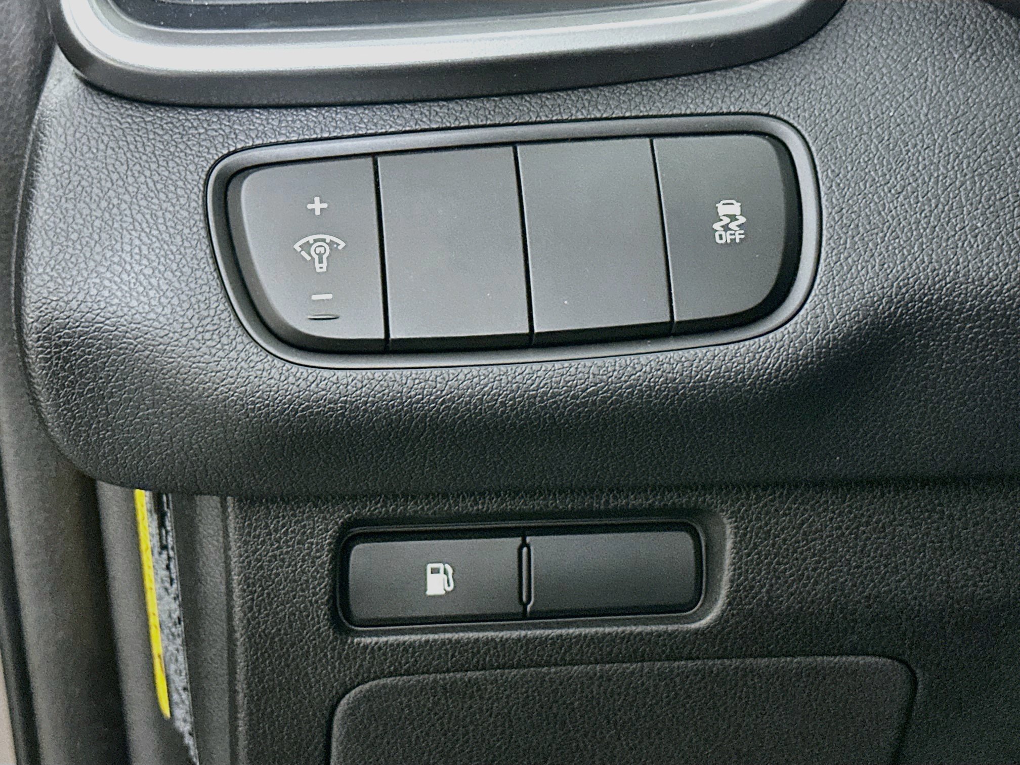 Used 2016 Kia Sorento FWD w/ LX Convenience Package image 16