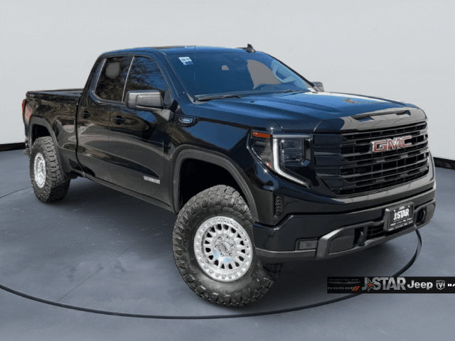 Used 2026 GMC Sierra 1500 Elevation AWD/4WD image 3