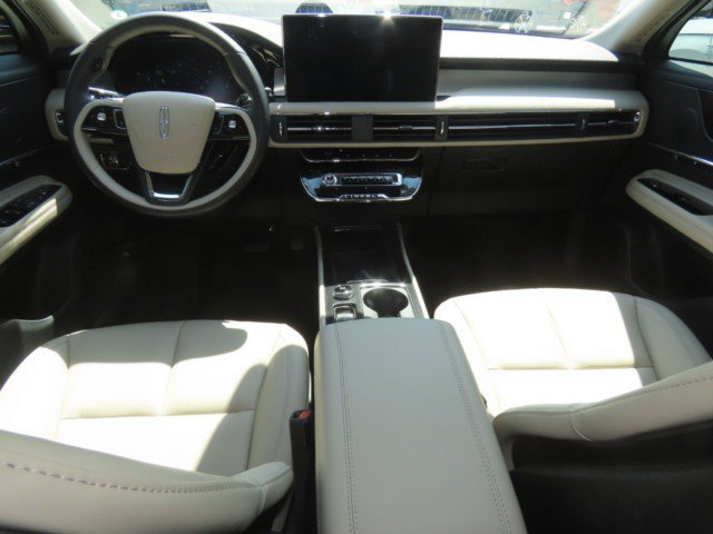Certified 2026 Lincoln Corsair Premiere FWD image 20