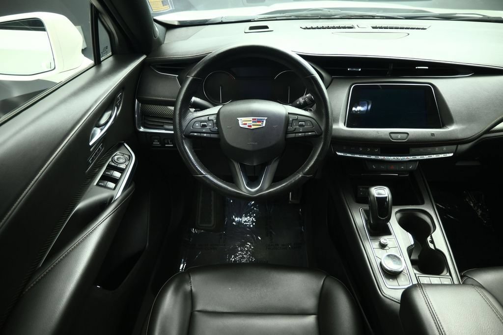 Used 2019 Cadillac XT4 Sport w/ Cold Weather Package FWD image 33