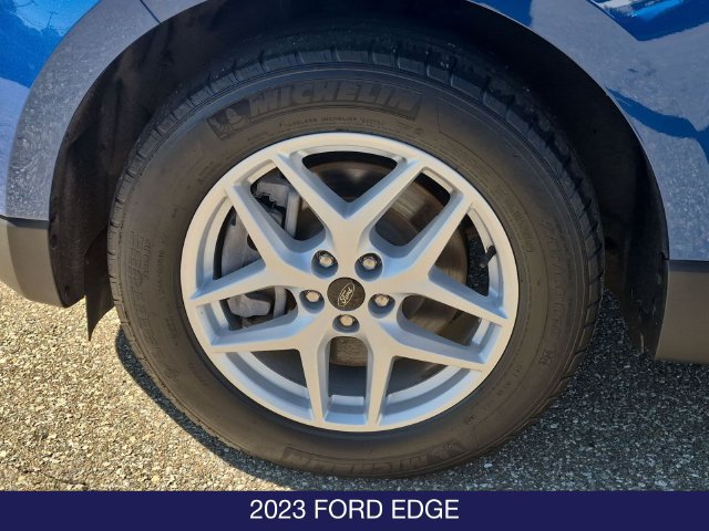 Certified 2023 Ford Edge SEL w/ Convenience Package AWD/4WD image 24